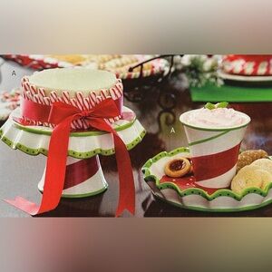 Christmas Peppermint Twist 2-1 Serving chips and dip or Cake holder